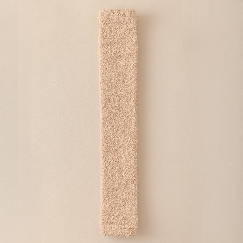 Kandace - Rentoja, lämpimiä pehmosukkia naisille