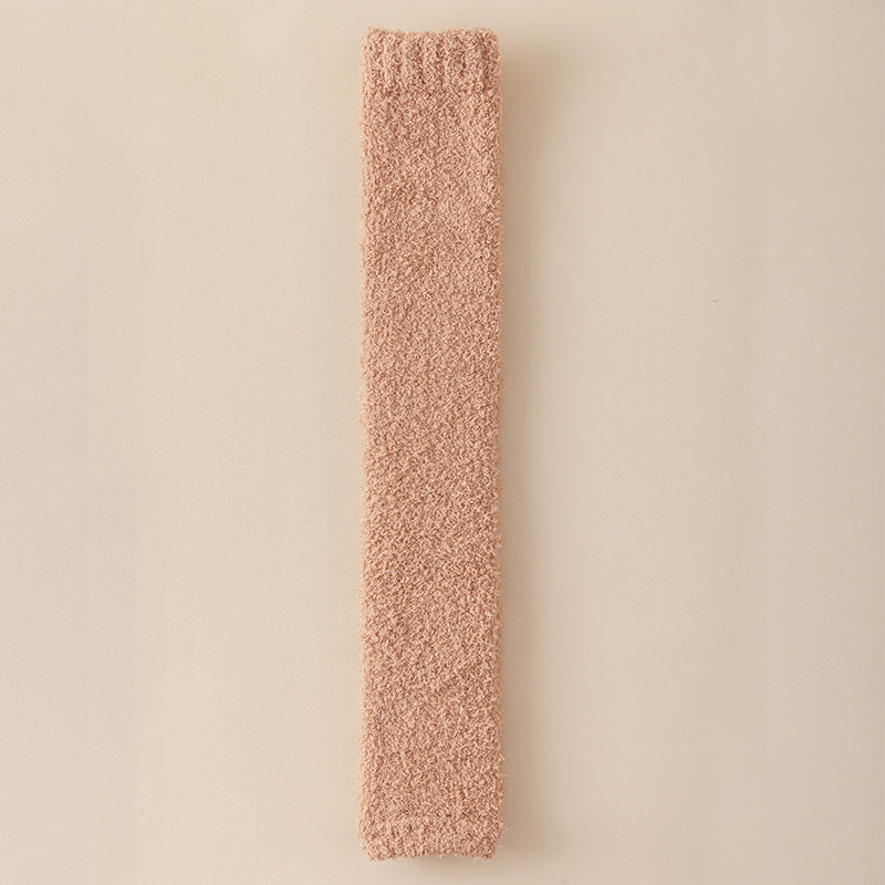 Kandace - Rentoja, lämpimiä pehmosukkia naisille