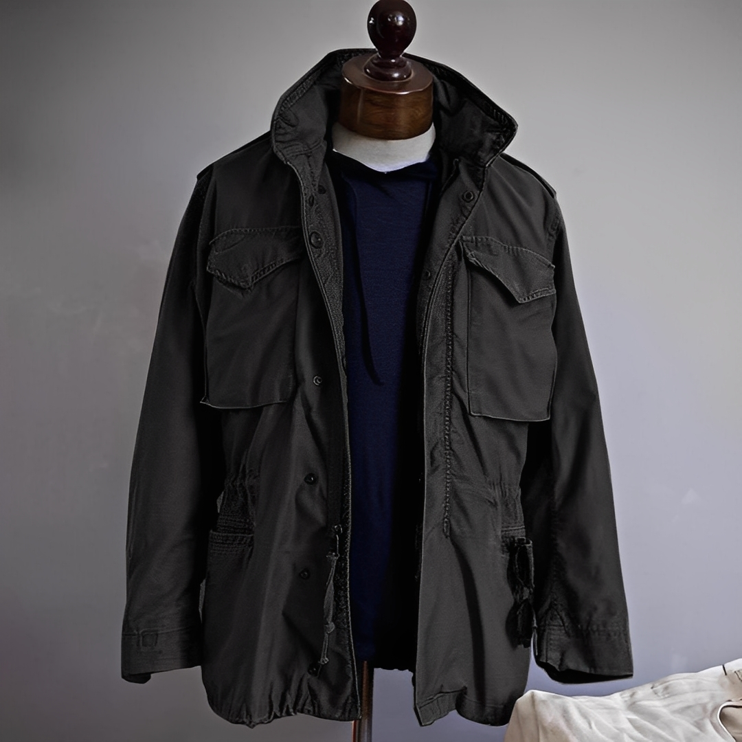 Aarne - Rento takki useilla taskuilla miehille