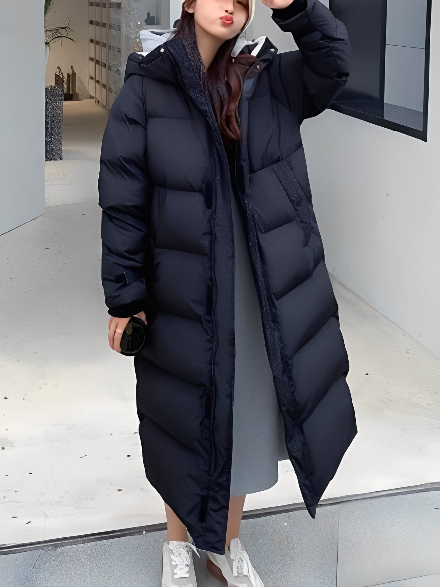 Hazel - Trendikäs pitkä hupparitakki naisille