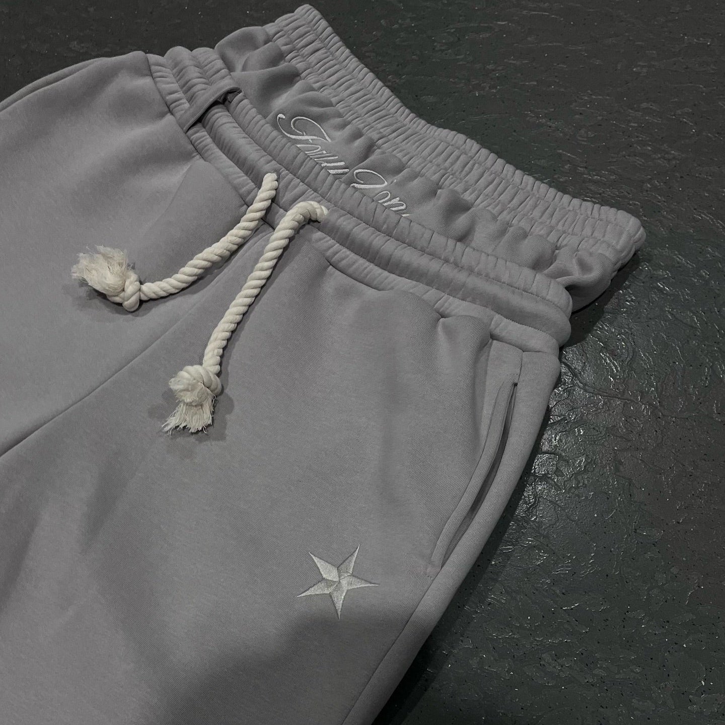 Felix – Laaja unisex-verryttelyhousut