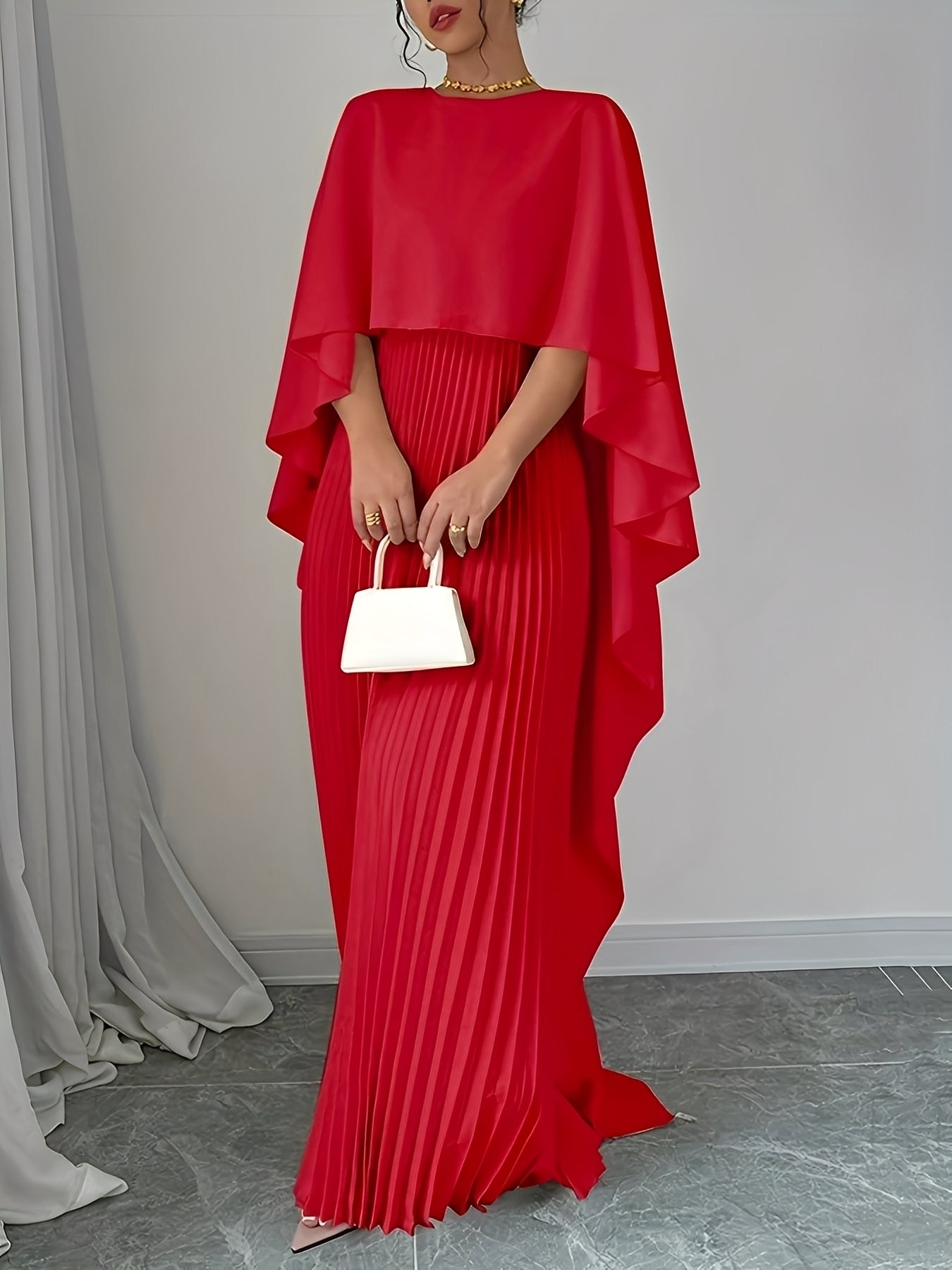 Katherine - Elegantti, vapaasti leikattu maksimekko naisille
