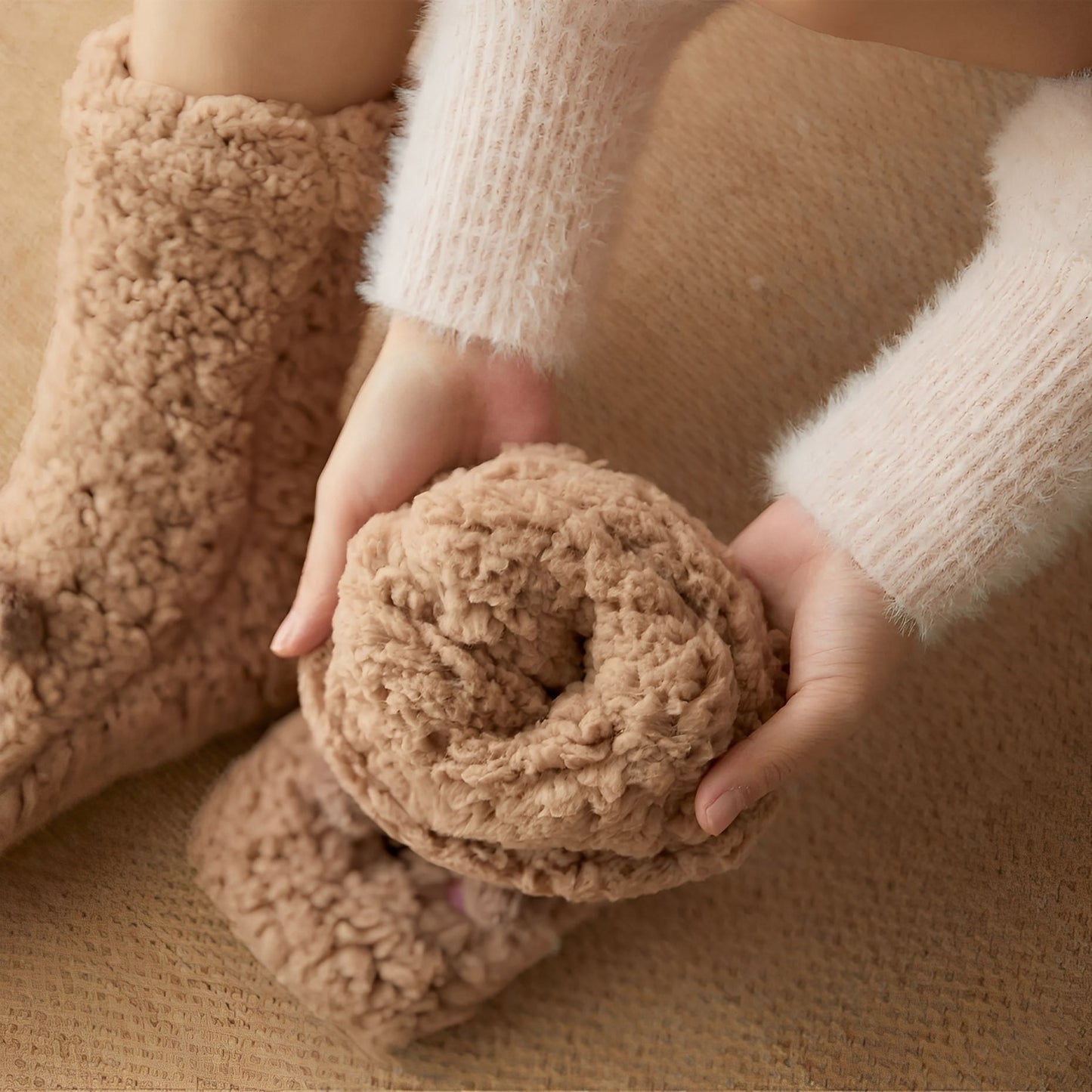 Caelie - Tyylikkäät, suloiset, paksut fleece-sukat naisille