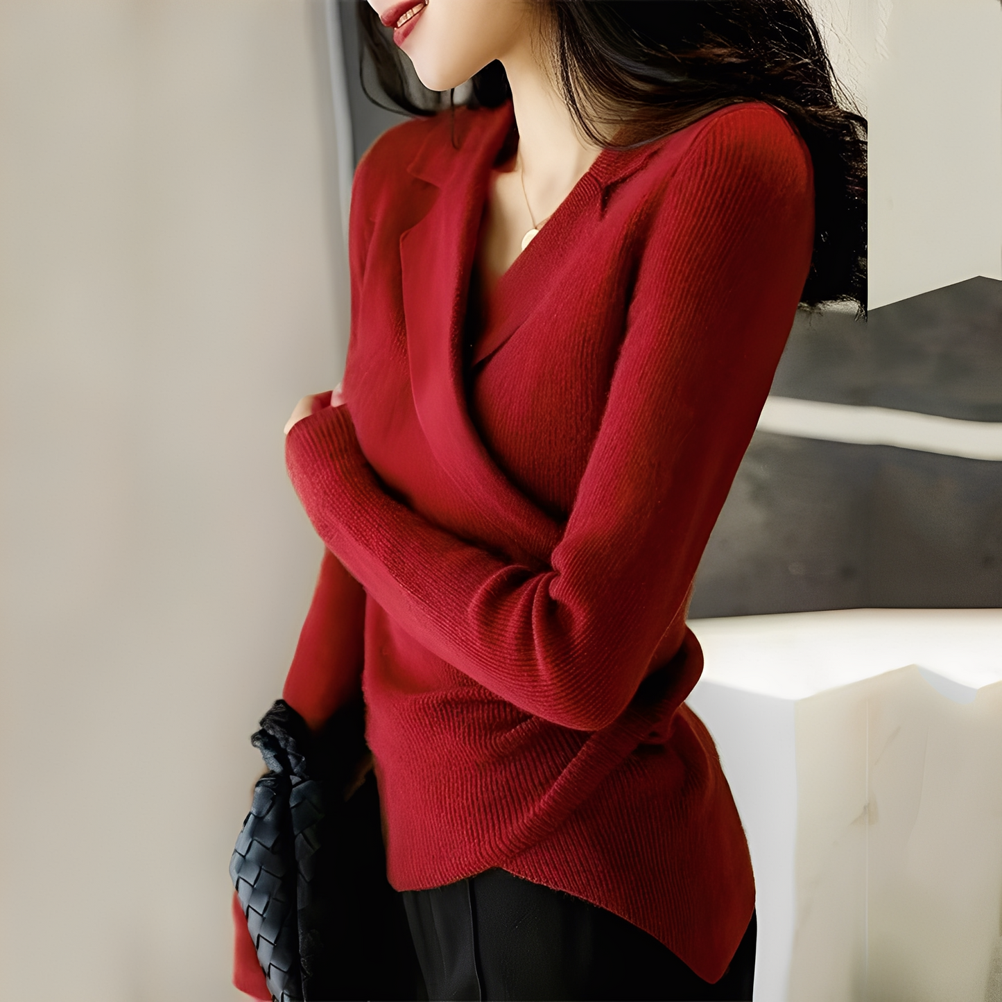 Myrtle - Klassinen epäsymmetrinen slim-fit-villapaita naisille