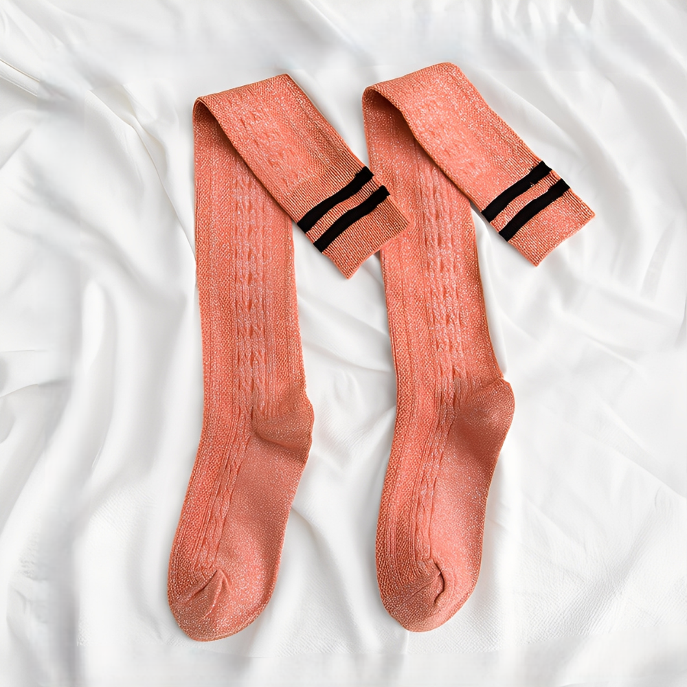 Zella - Tyylikkäät yli polven sukat naisille