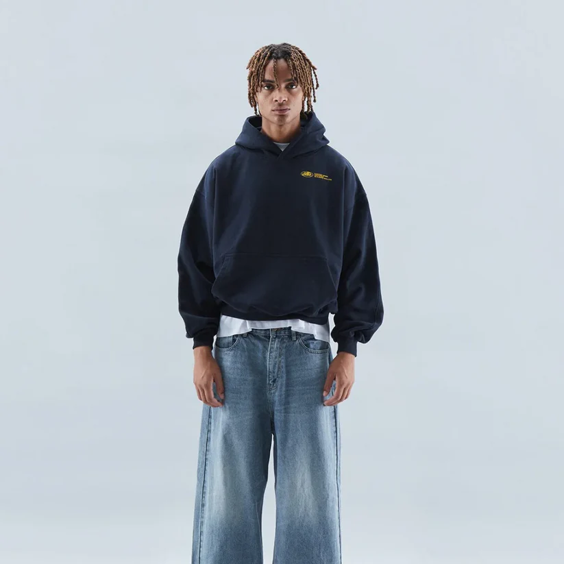 Rakkaudella – Unisex Collegepaita