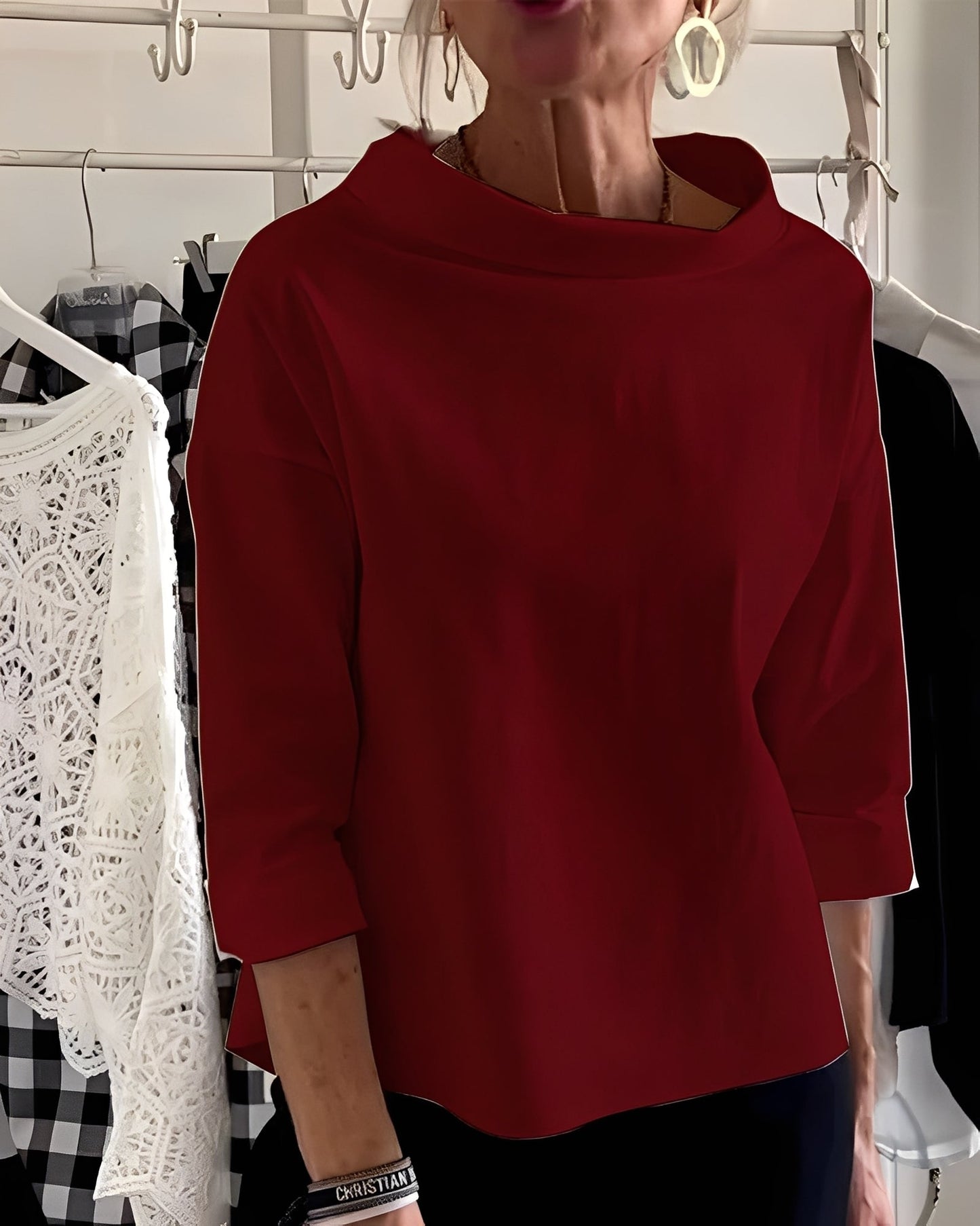 Bernadine - Tyylikäs, kevyt neulepusero naisille