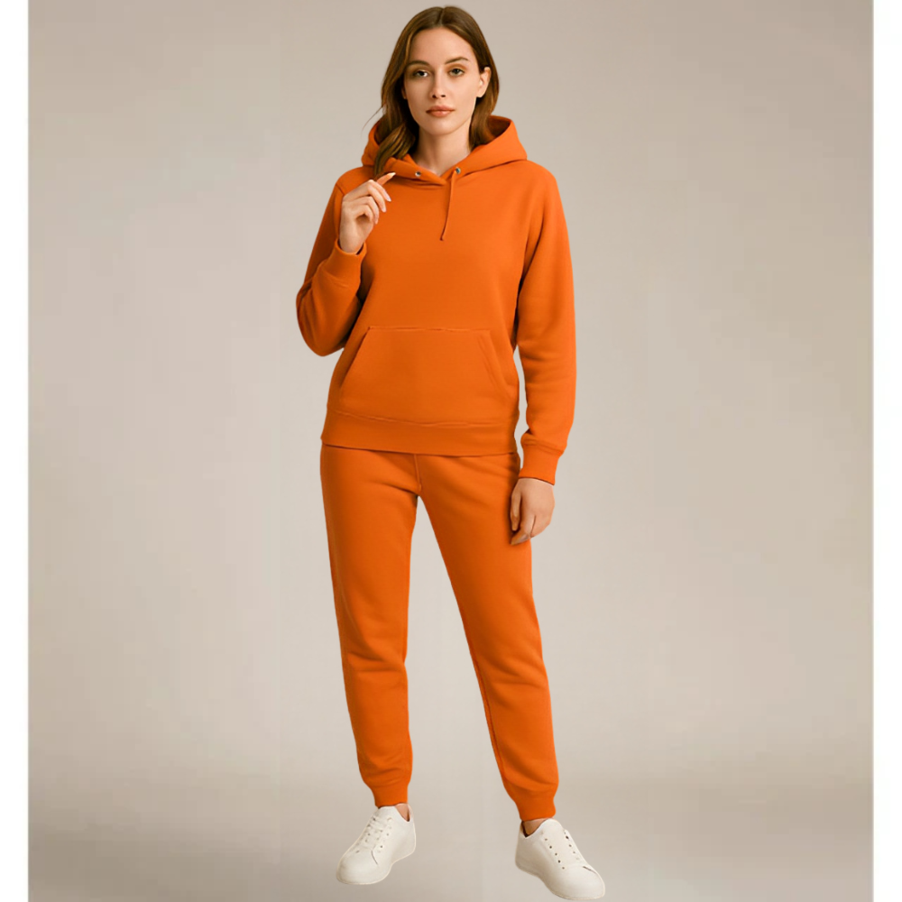 Robin – Unisex Huppari & Verryttelyhousut Setti