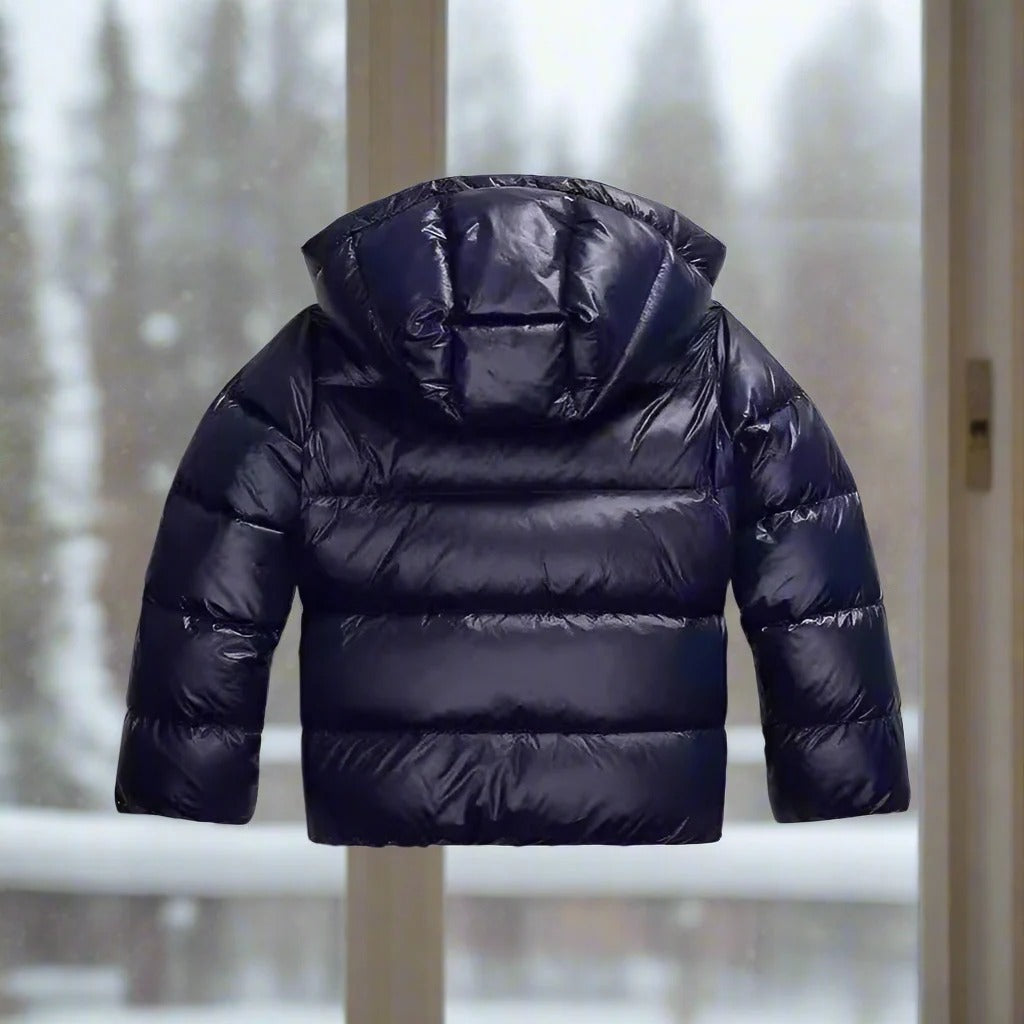 Helen - Rento, lämmin hupullinen takki naisille