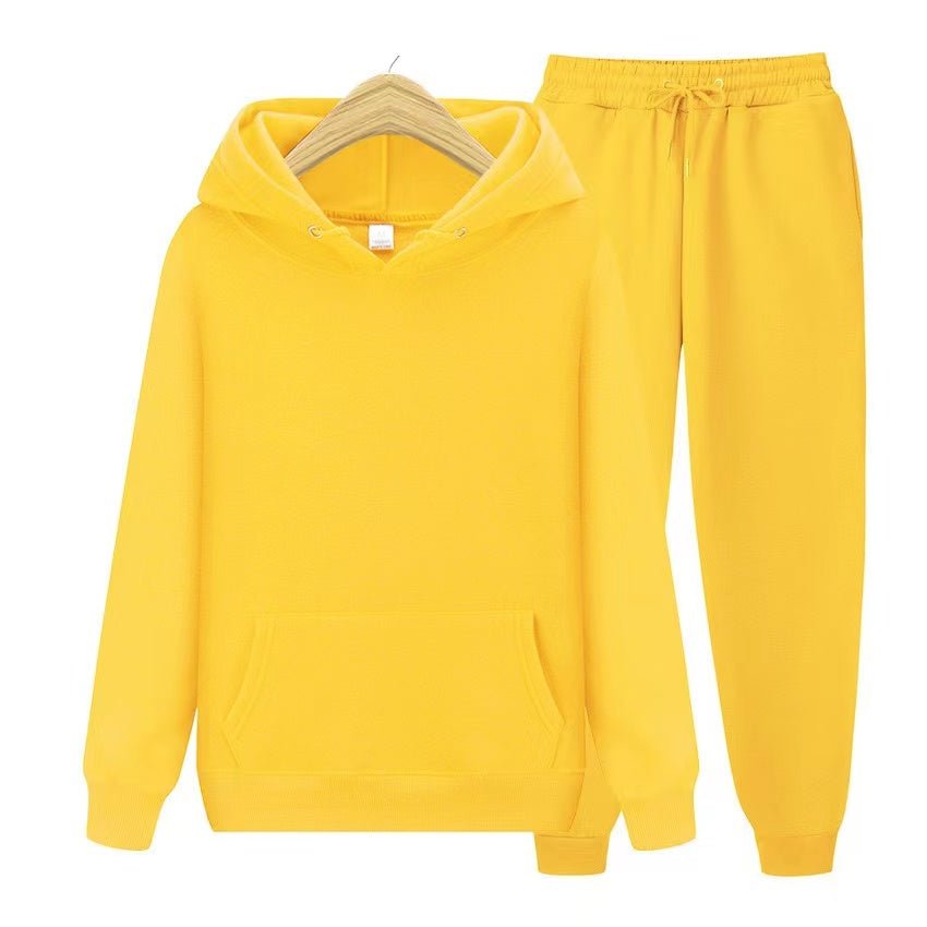 Robin – Unisex Huppari & Verryttelyhousut Setti