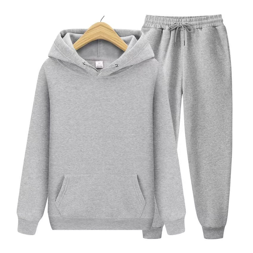 Robin – Unisex Huppari & Verryttelyhousut Setti