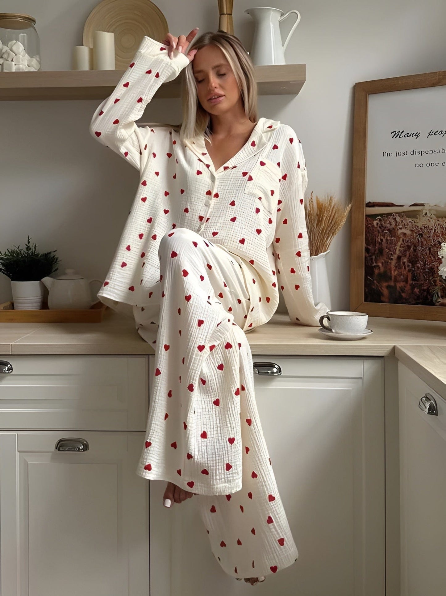 Lola – Tyylikäs pyjama sydänkuviolla