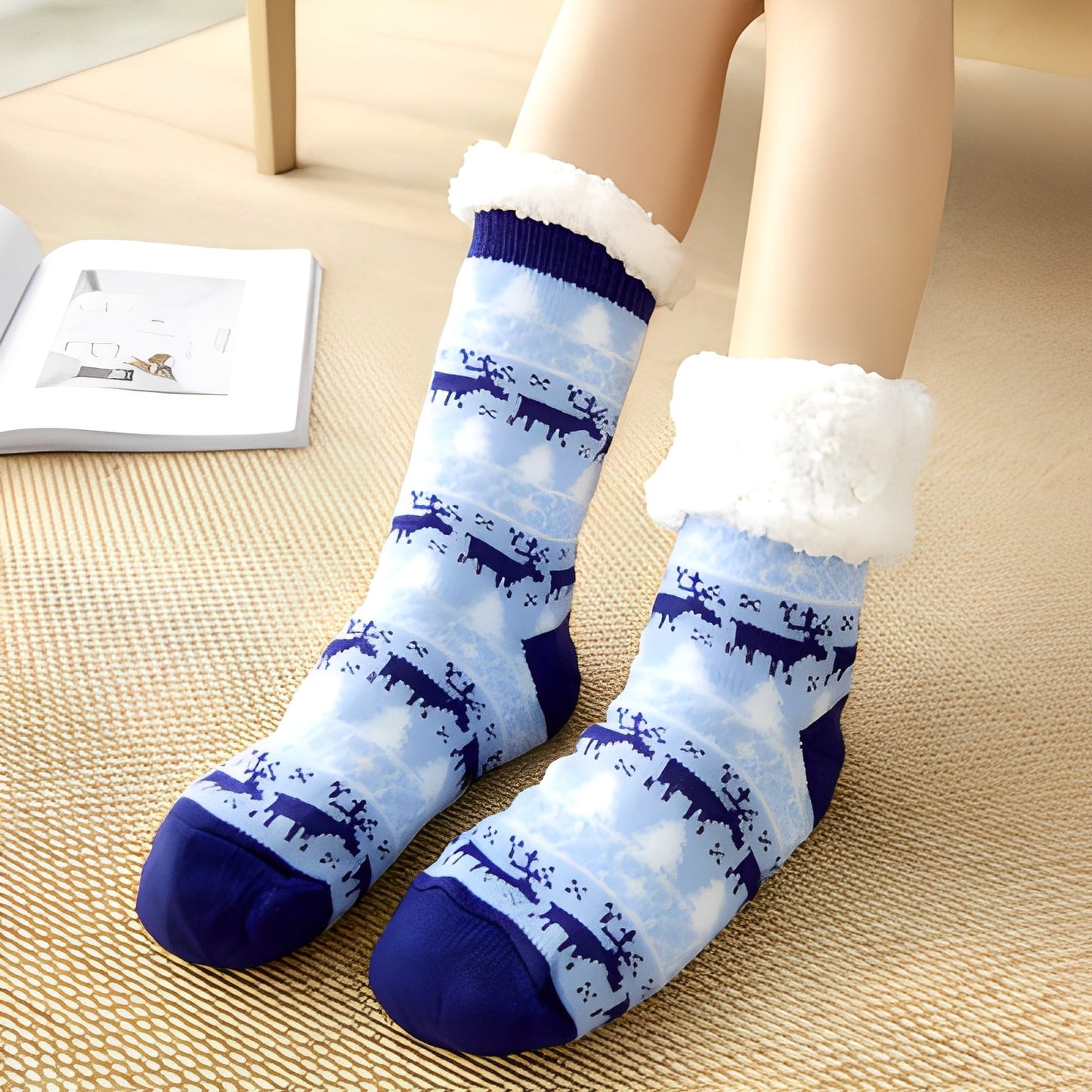 Clarice - Tyylikkäät keskipituiset joulusukat naisille