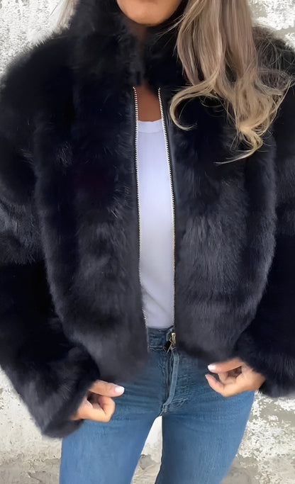 Amanda - Muotikas turkistakki naisille