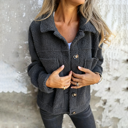 Eleanor - Moderni villatakki reversikauluksella naisille