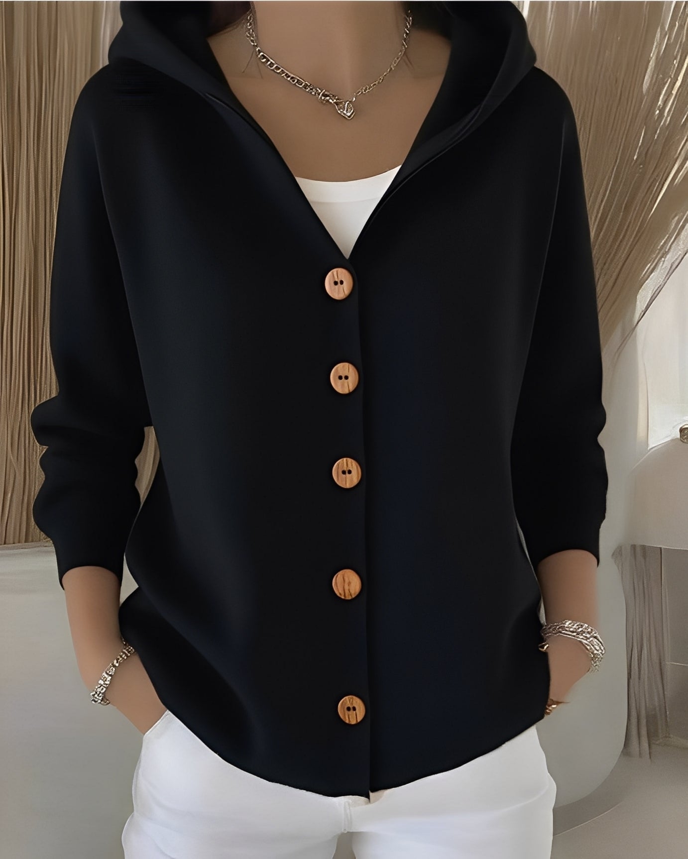 Emery - Rento huppari naisille