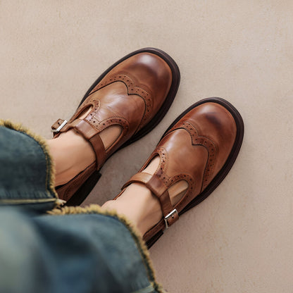 Erika - Retro-kengät paksusta nahasta naisille