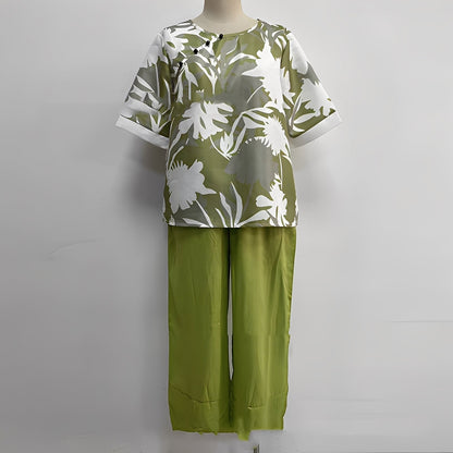 Hyasintti - Paita ja housut elegantit naisille määrittää