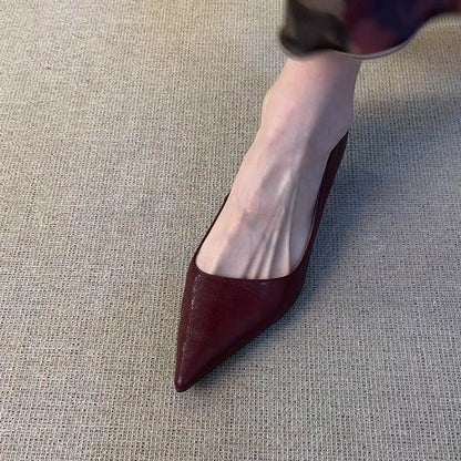 Annie - Tyylikkäät nahkanilkkurit keskikorkealla korolla naisille