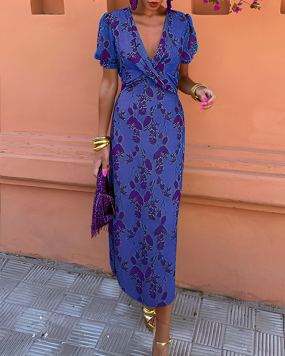 Étiennette - Tyylikäs ja elegantti mekko naisille