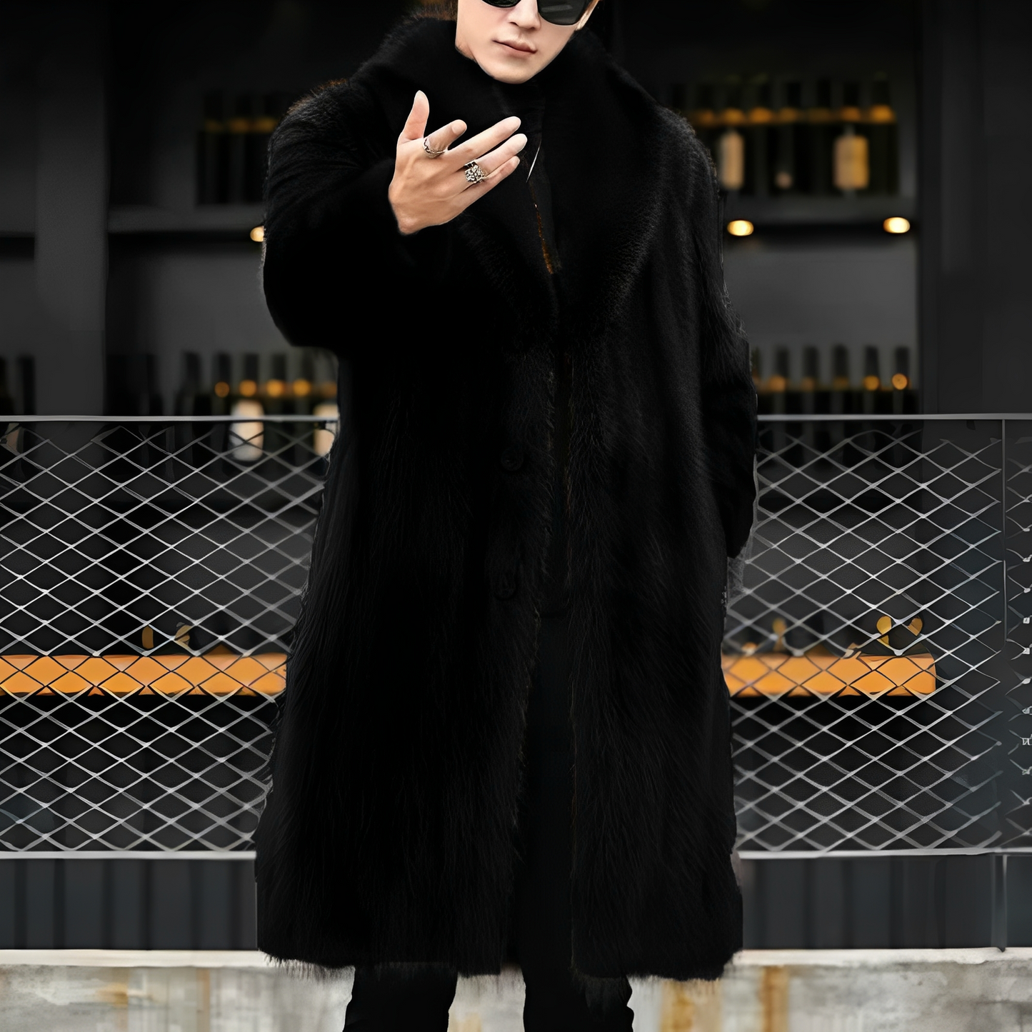 Matteo - Elegantti pitkä turkistakki miehille