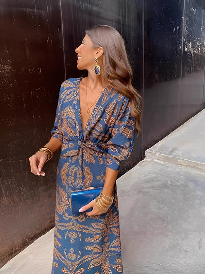 Francette - Tyylikäs ja muotikas mekko naisille