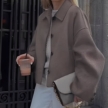 Patricia - Tyylikäs takki rennolla kauluskäänteellä naisille