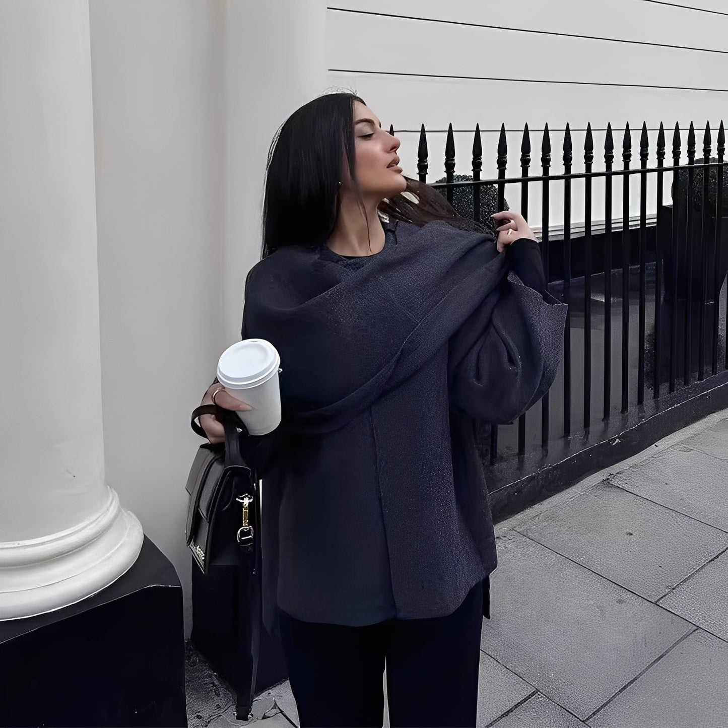 Shelley - Elegantti neuletakki naisille