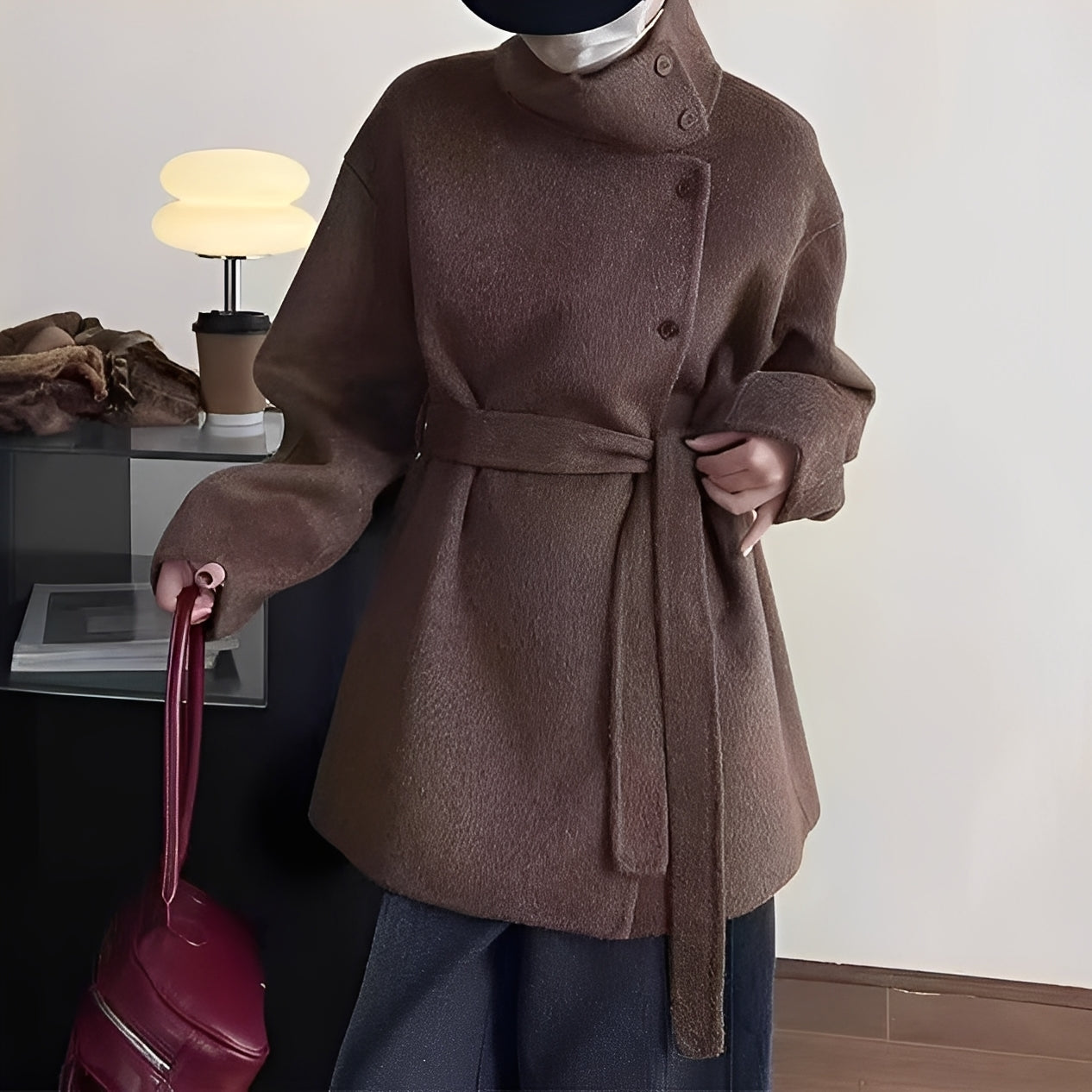 Claudia - Vapaa kaksirivinen villakangastakki naisille