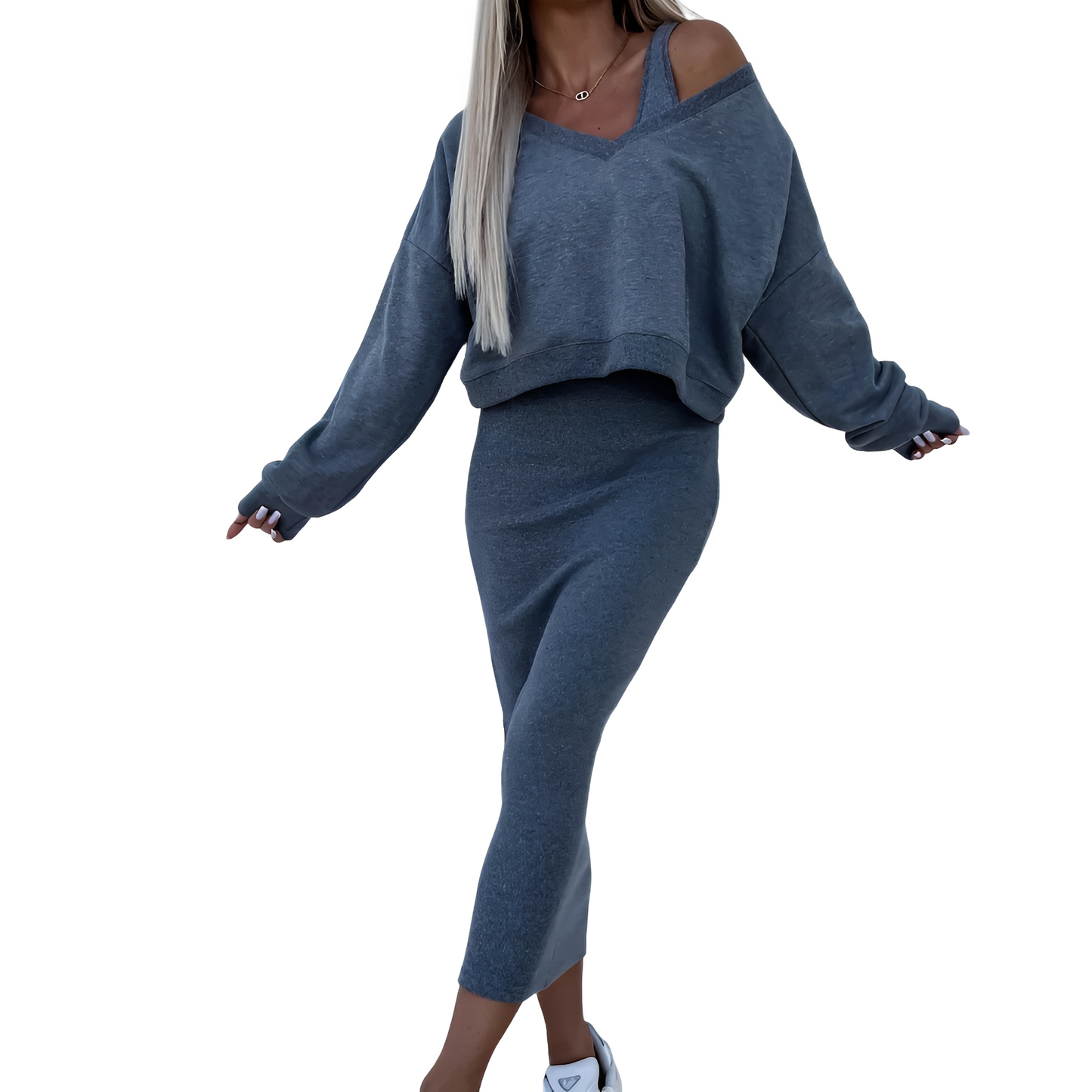 Tianna - Tyylikäs setti neulepuserosta ja hameesta naisille