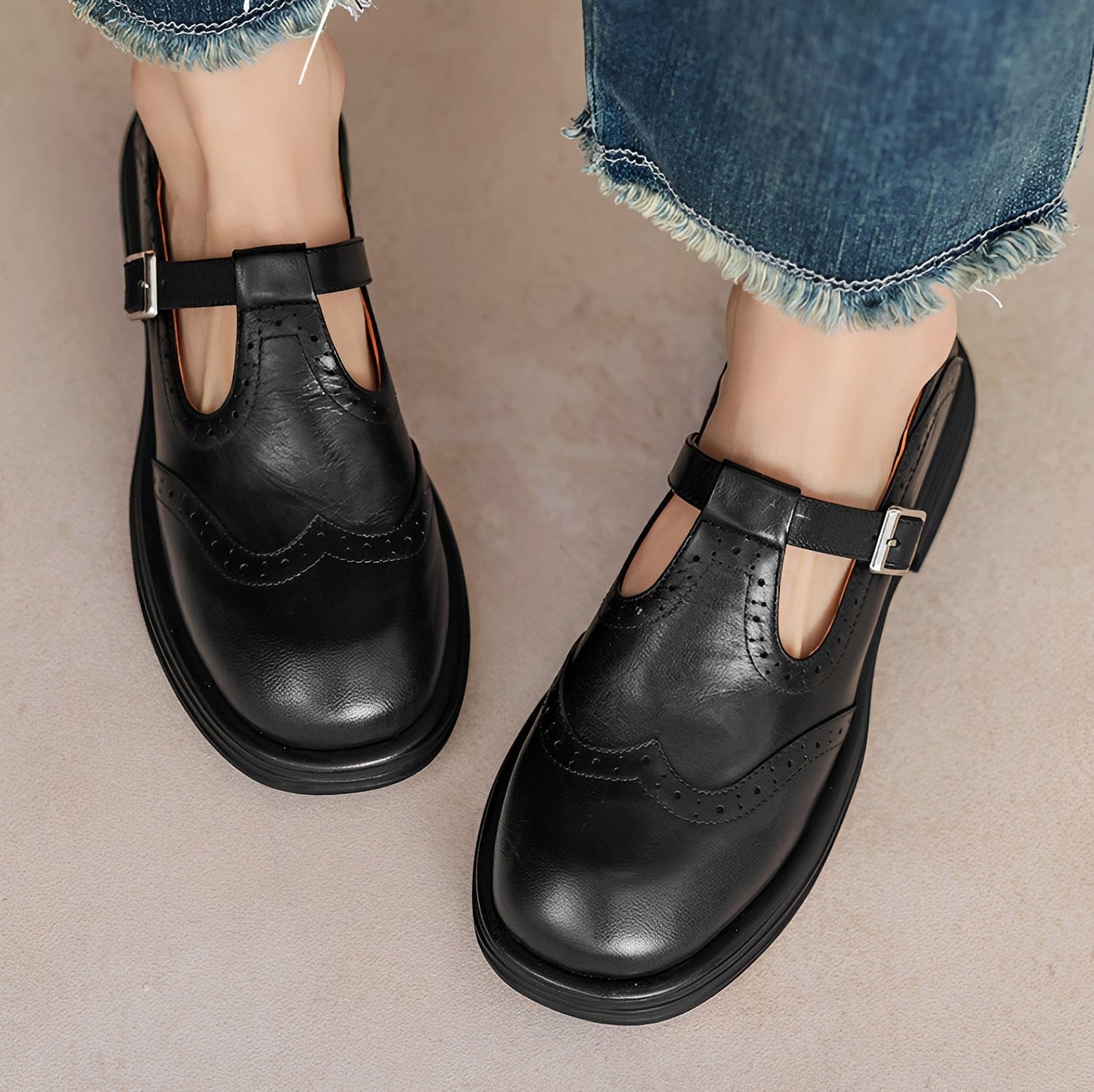 Erika - Retro-kengät paksusta nahasta naisille