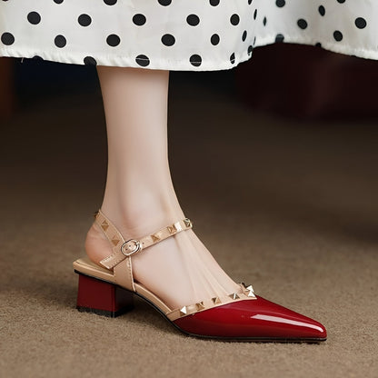 Paula - Elegantit korkokengät terävillä niiteillä naisille