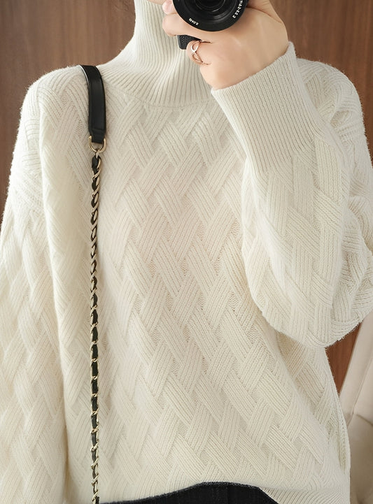 Stacey - Tyylikäs rakenteellinen poolopaita naisille