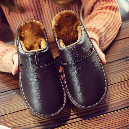 Jasper - Rentoja, turkisvuorattuja tossuja miehille