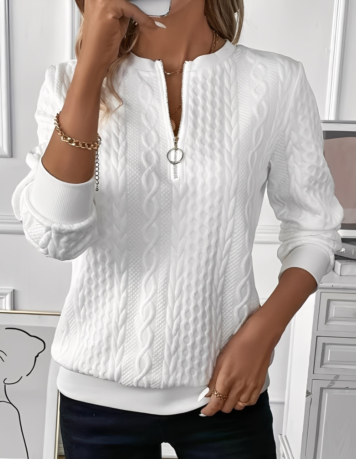 Davida - Tyylikäs, pehmeä tikattu pusero naisille