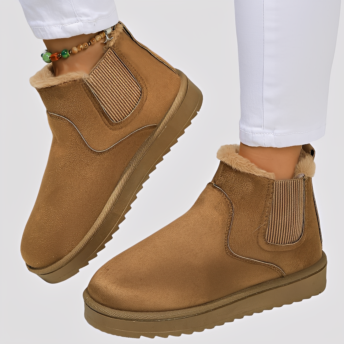 Henie - Lämpimät, fleecellä vuoratut saappaat naisille