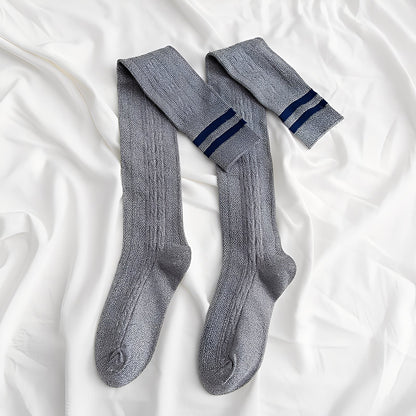 Zella - Tyylikkäät yli polven sukat naisille