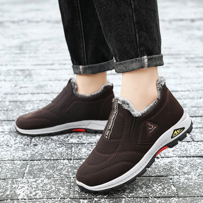 GripTrail – Naisten tennarit liukumattomalla fleece-pohjalla