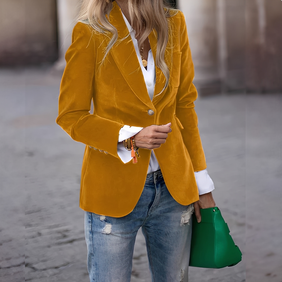 Lyliane - Rento klassinen nappitakki naisille