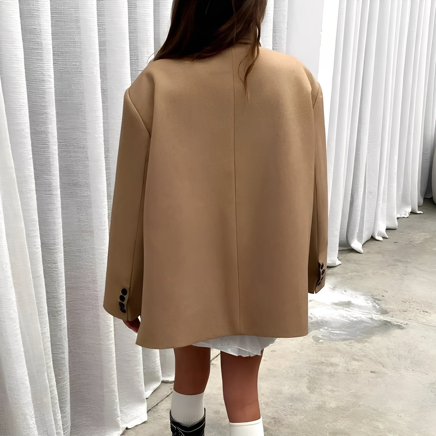 Sophie - Moderni muotoinen virallinen bleiseri naisille