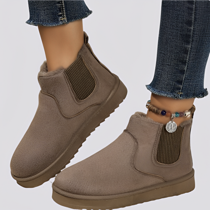 Henie - Lämpimät, fleecellä vuoratut saappaat naisille