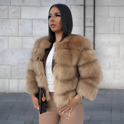 Amelia - Tyylikäs, lämmin tekoturkistakki naisille